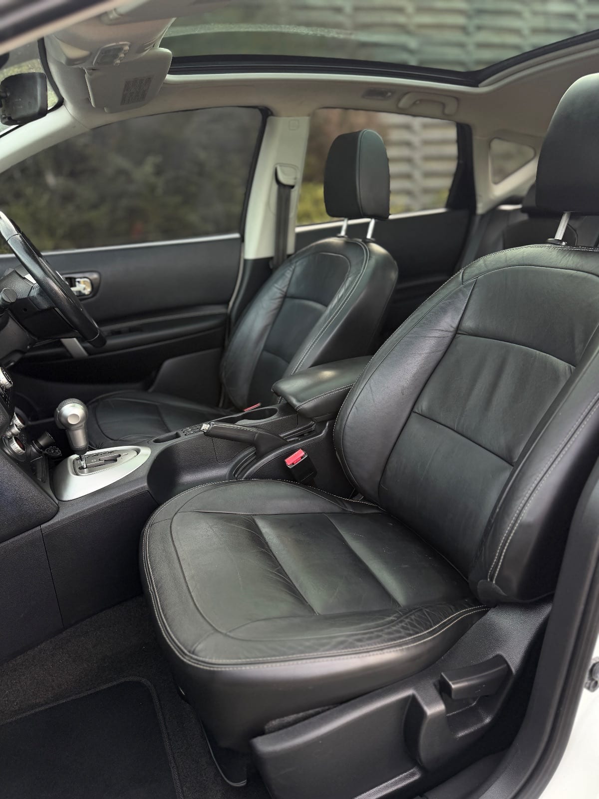 2010 Nissan Dualis Ti photo 6