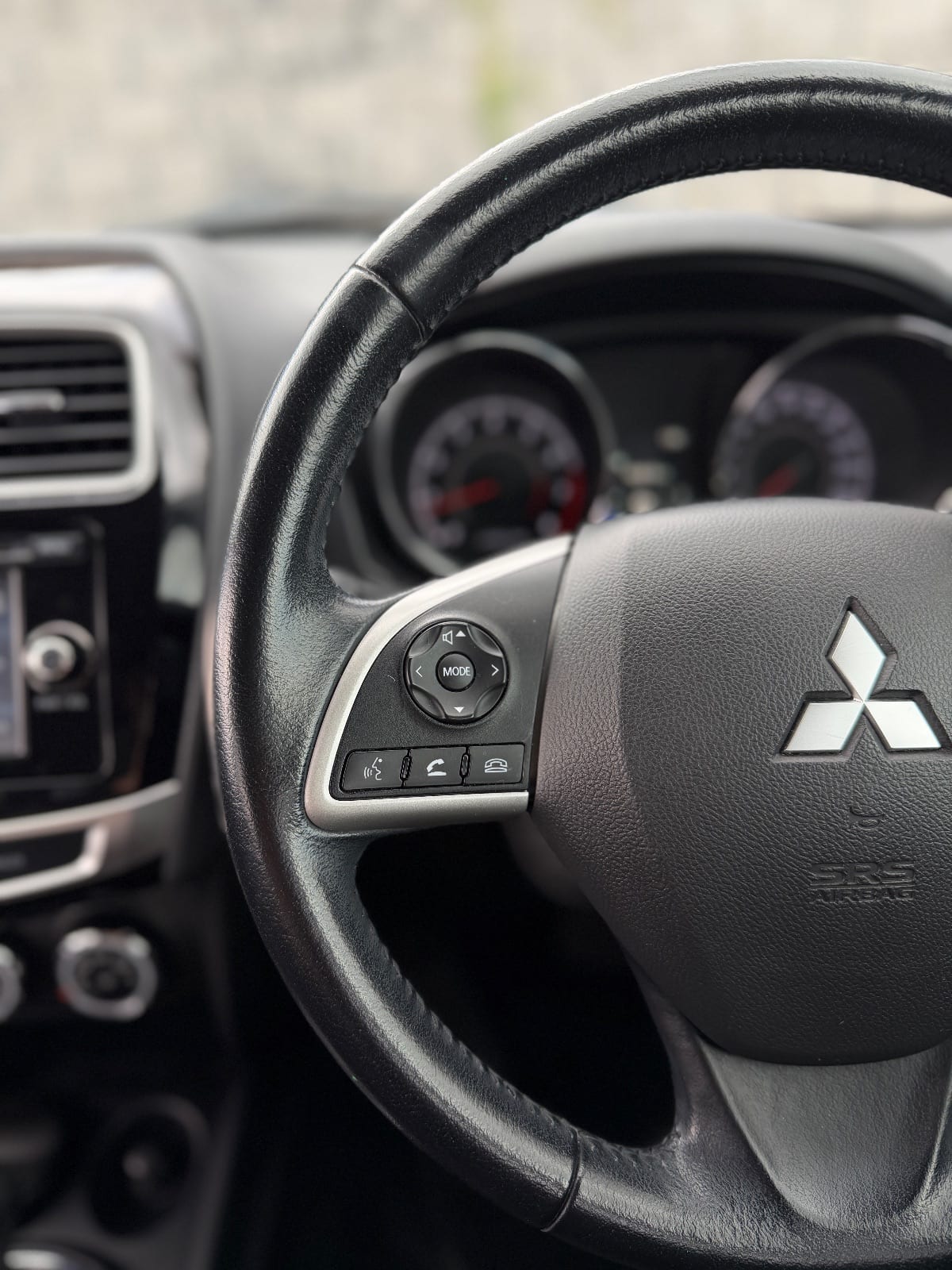 2014 Mitsubishi  ASX LS 2WD photo 9