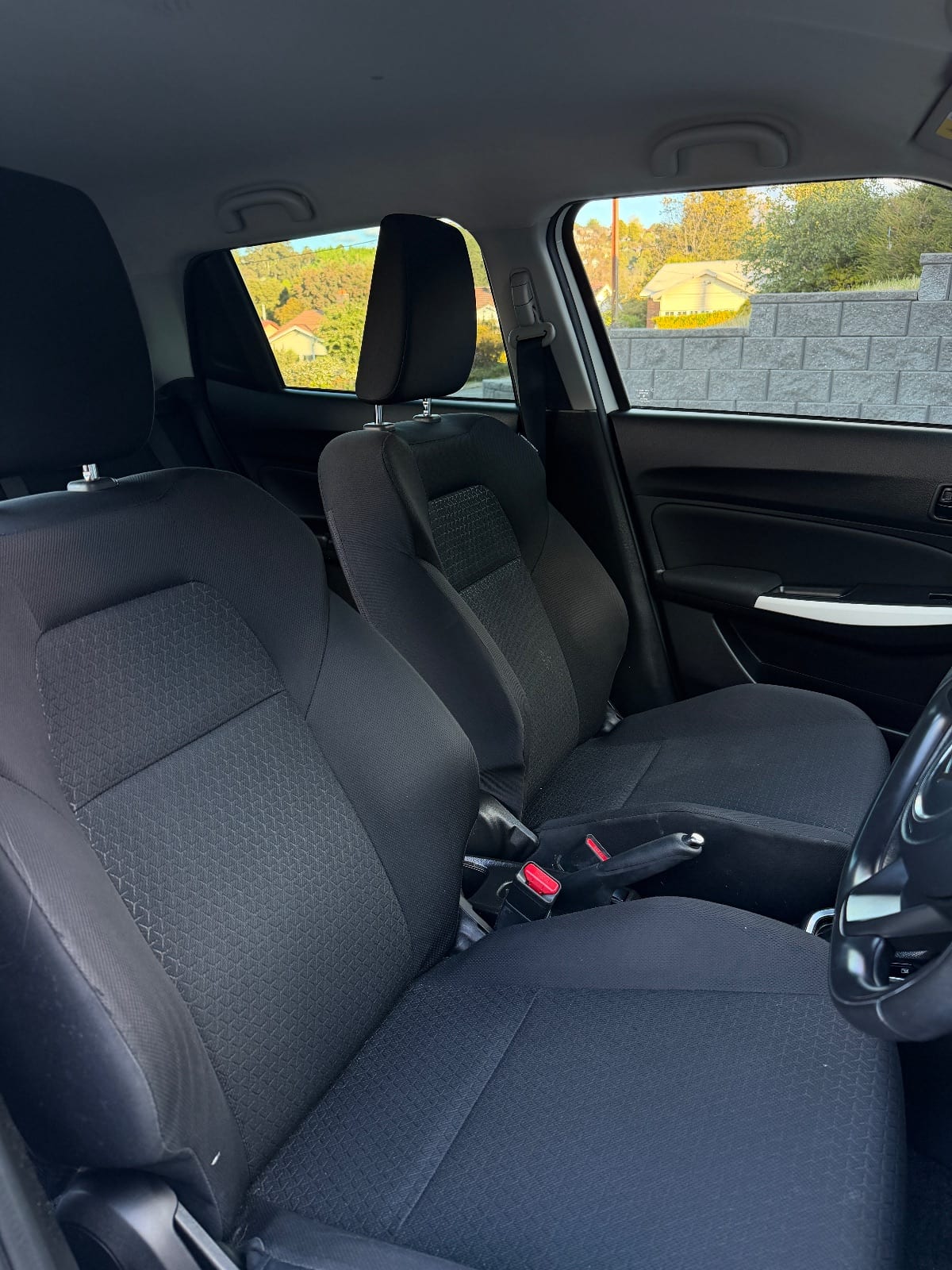 2023 Suzuki Swift GL photo 6