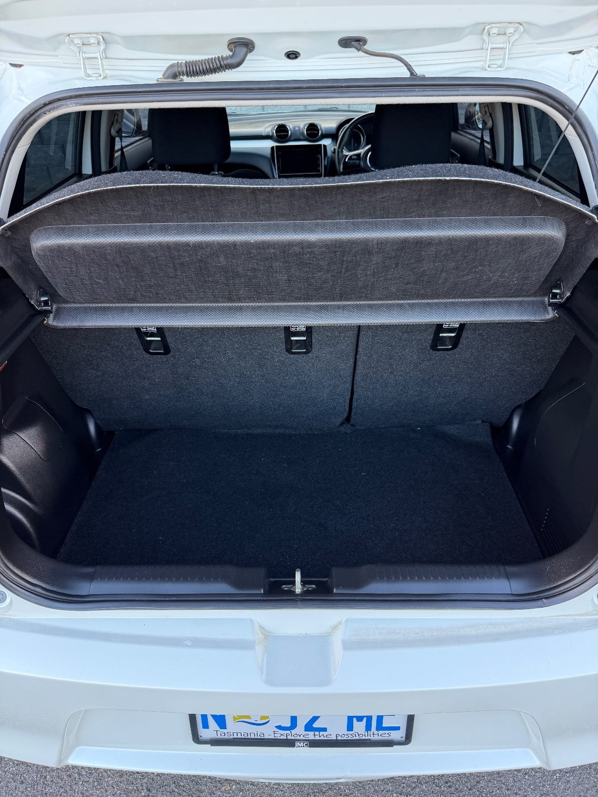 2023 Suzuki Swift GL photo 5