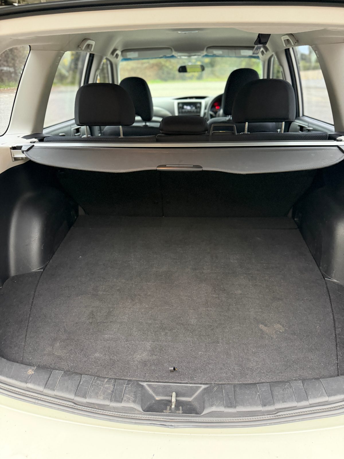 2011 Subaru Forester XS photo 6