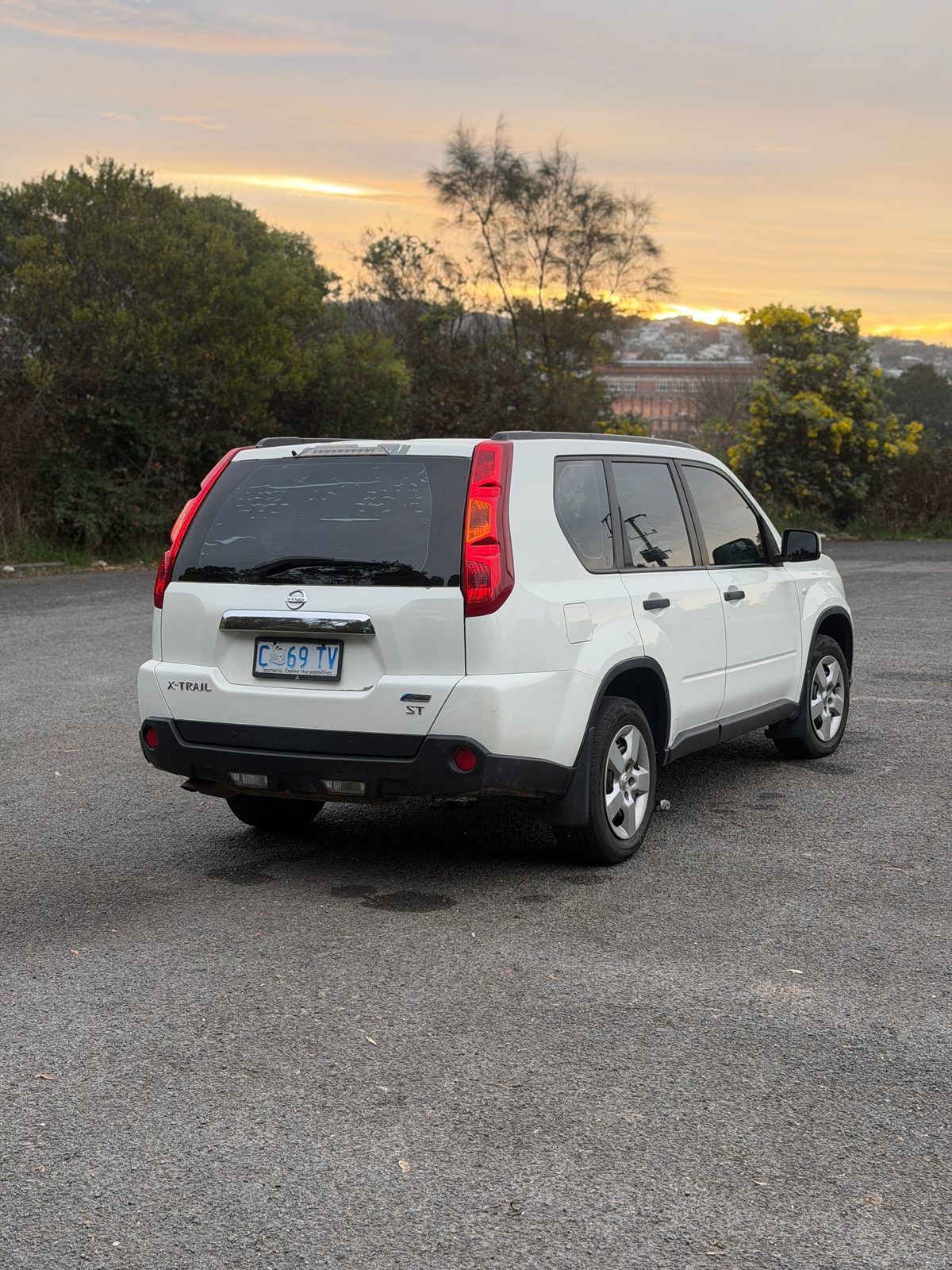 2010 Nissan X-Trail ST (4x4) photo 3