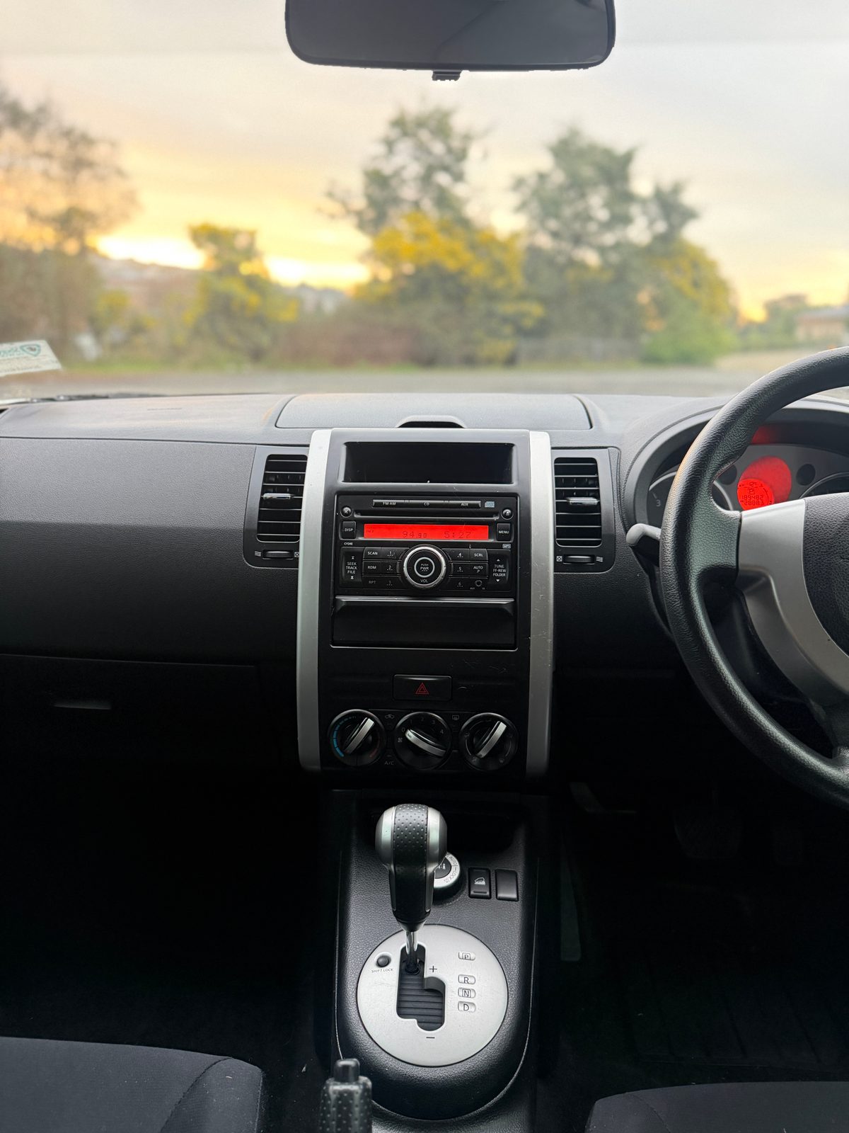 2010 Nissan X-Trail ST (4x4) photo 8