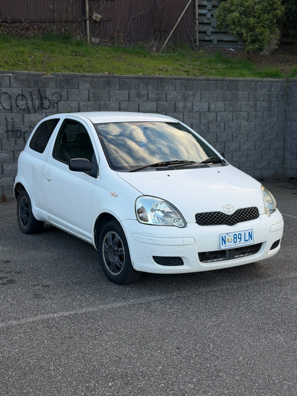 2004 Toyota Echo photo 2