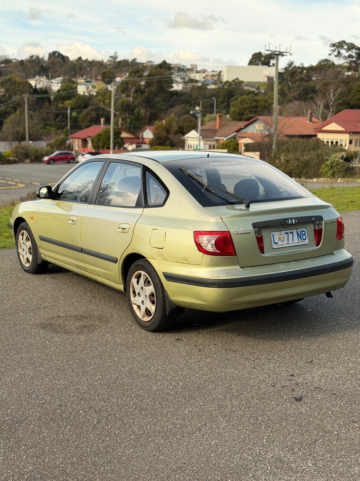 2004 Hyundai Elantra GL photo 3