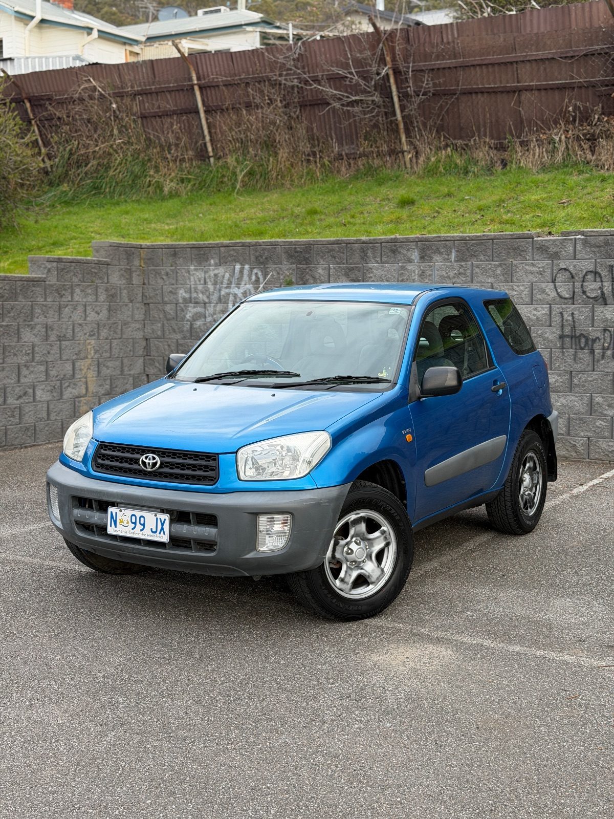 2001 Toyota RAV4 Edge (4x4) photo 1