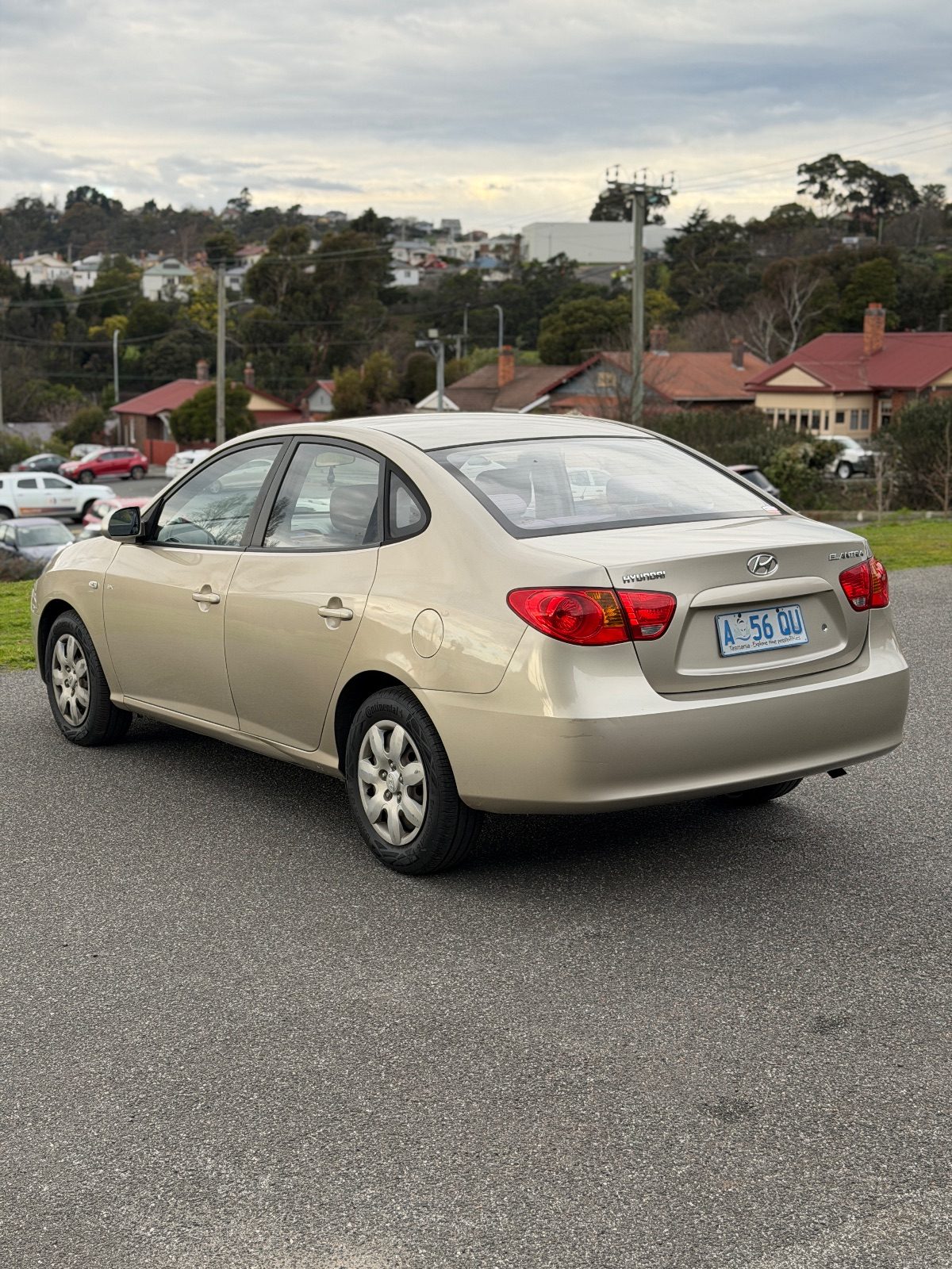 2009 Hyundai Elantra photo 4