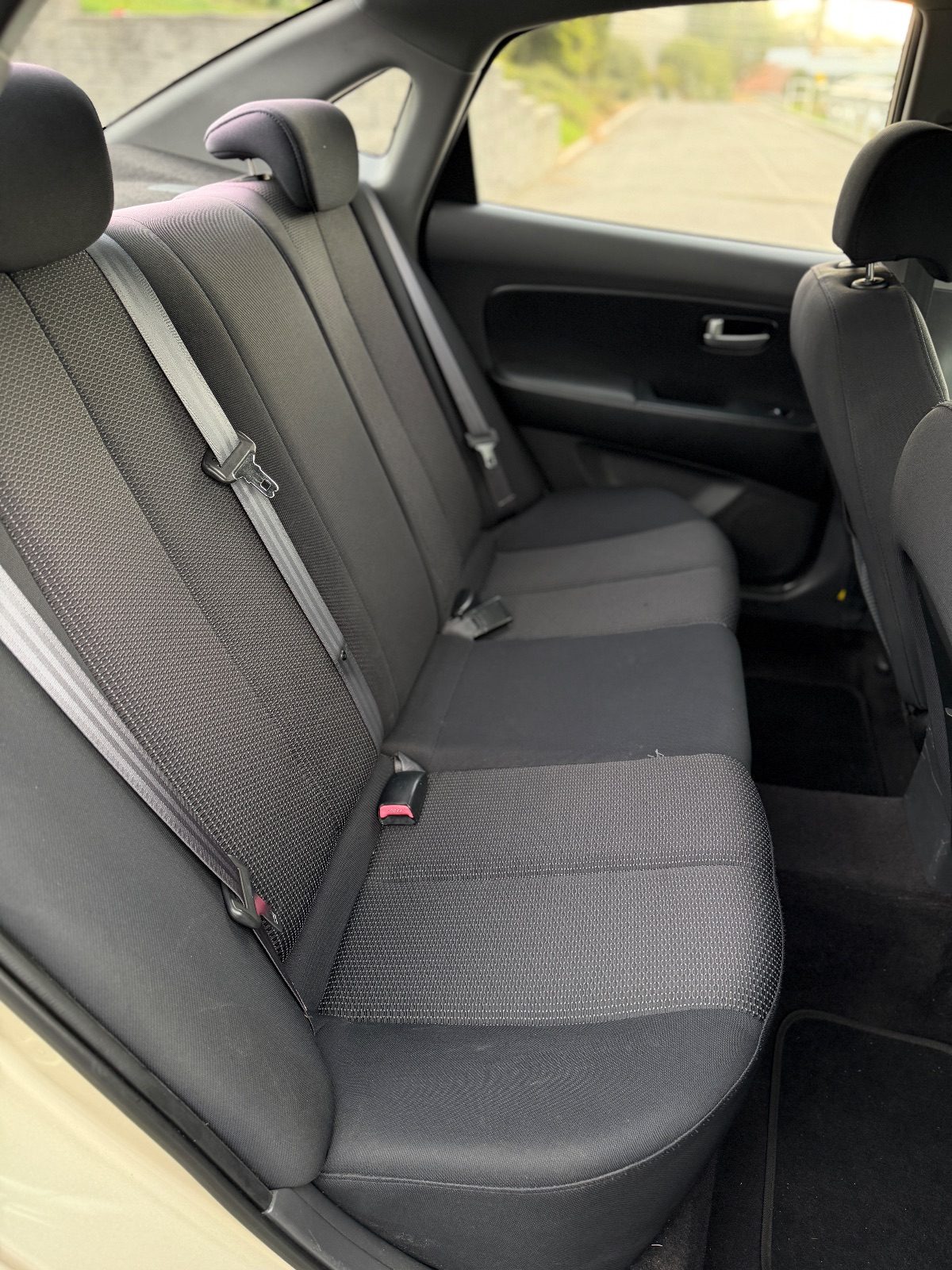 2009 Hyundai Elantra photo 5