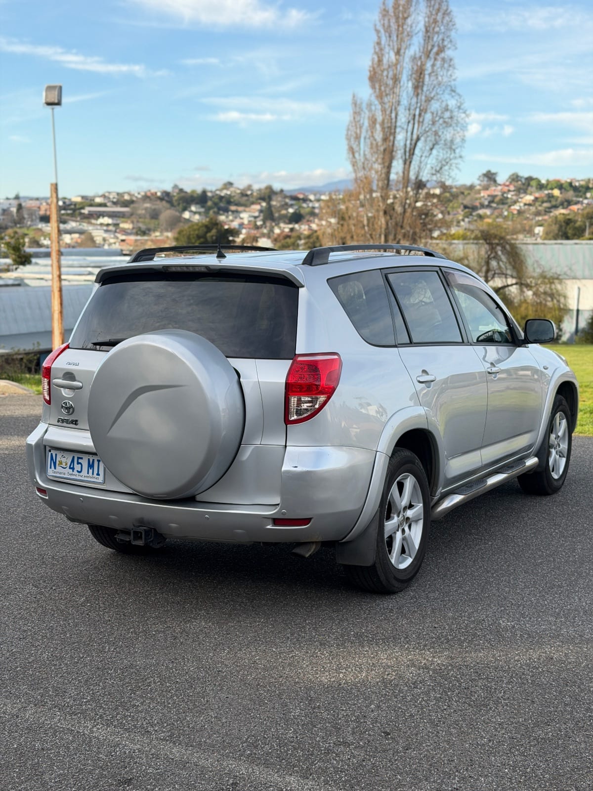 2007 Toyota RAV4 Cruiser L photo 3
