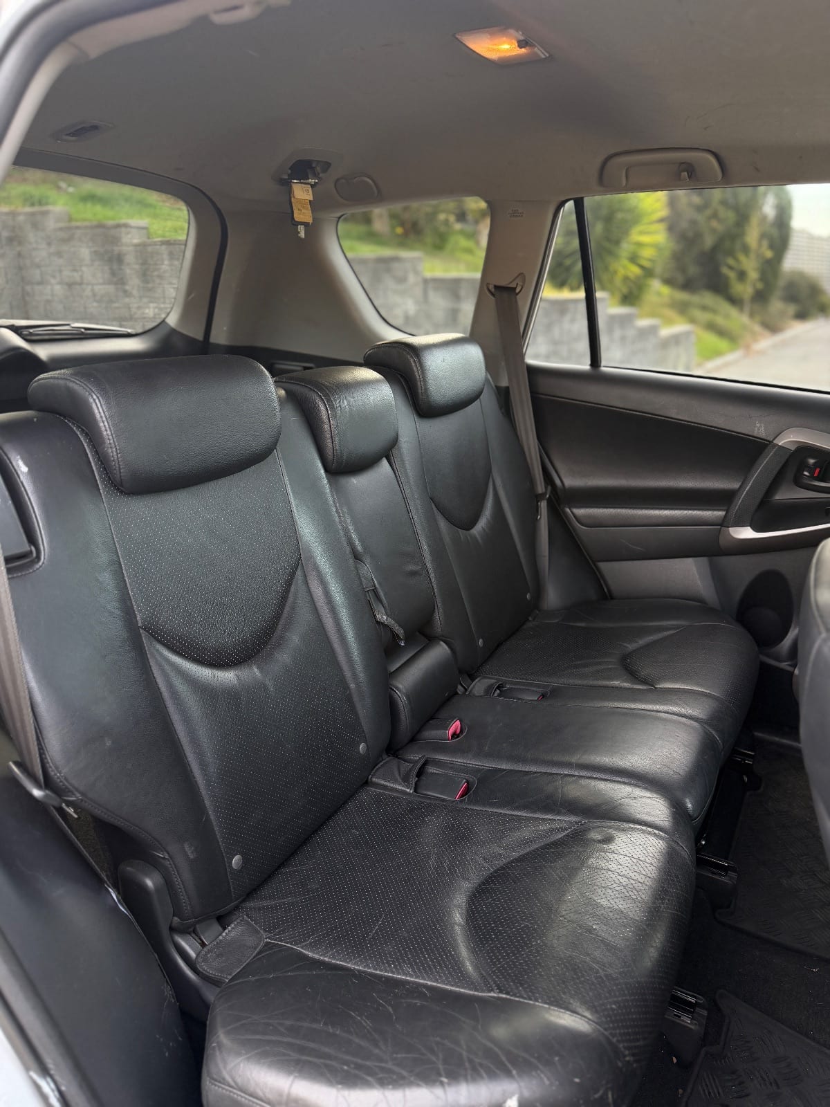 2007 Toyota RAV4 Cruiser L photo 5